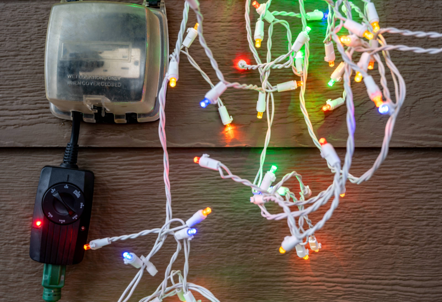 Timer on outdoor holidays lights